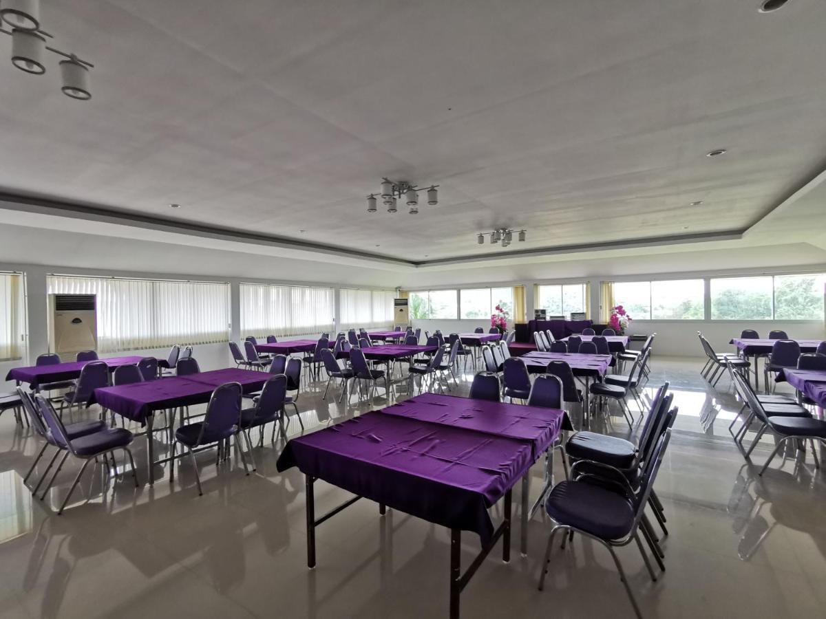 เพชรชะอำ พลาซาแอนด์รีสอร์ต Hotel ภายนอก รูปภาพ