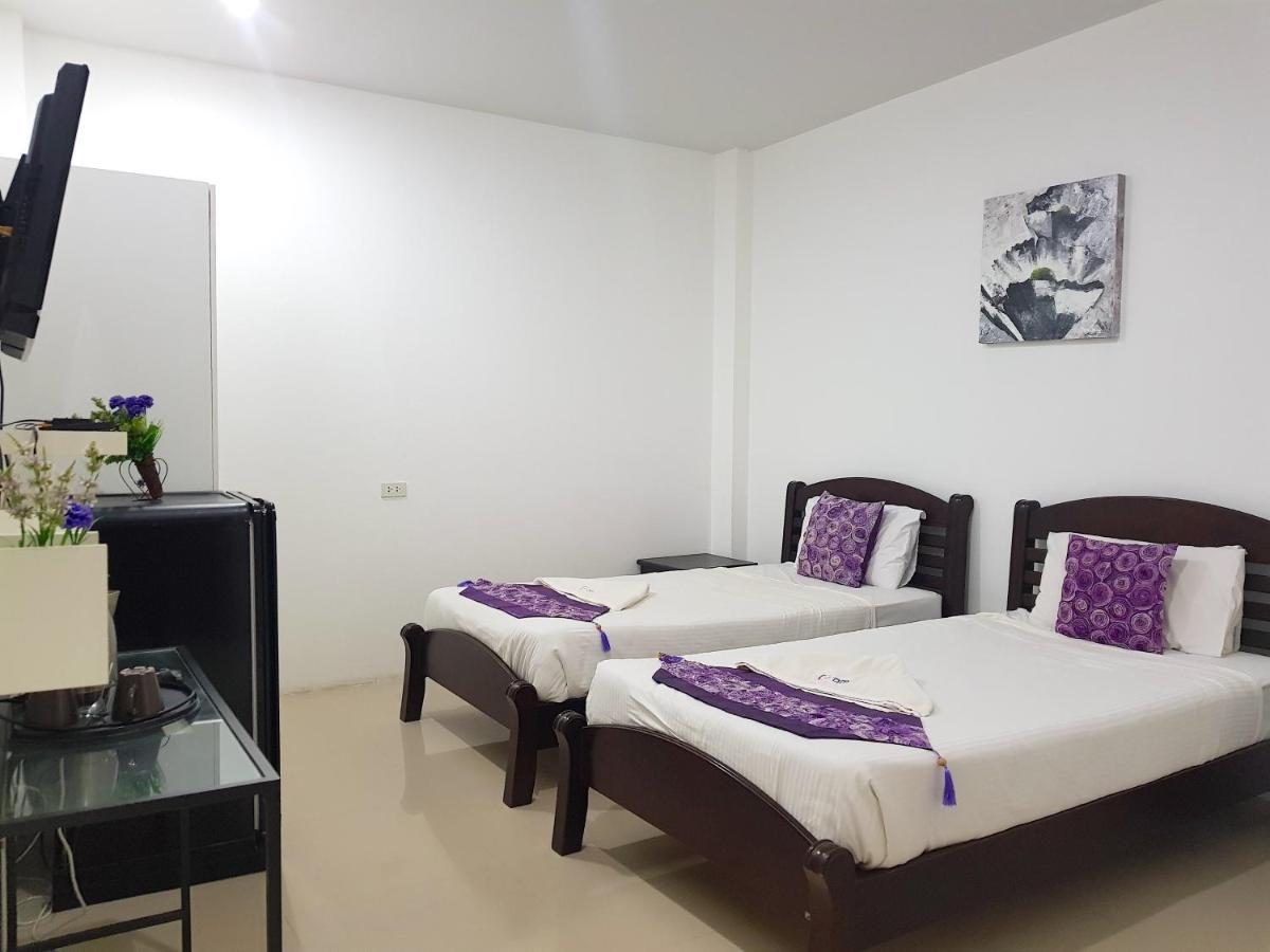 เพชรชะอำ พลาซาแอนด์รีสอร์ต Hotel ภายนอก รูปภาพ