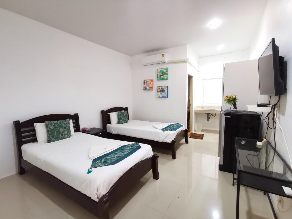 เพชรชะอำ พลาซาแอนด์รีสอร์ต Hotel ภายนอก รูปภาพ