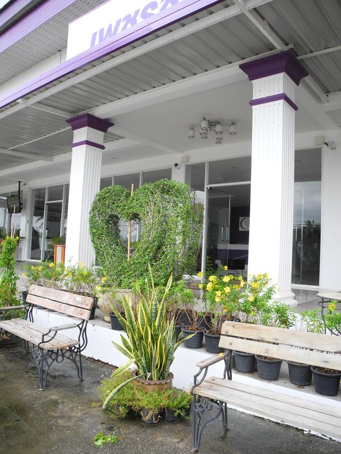 เพชรชะอำ พลาซาแอนด์รีสอร์ต Hotel ภายนอก รูปภาพ